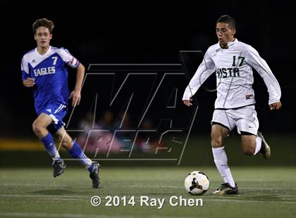 Thumbnail 2 in Mountain Vista vs. Broomfield (CHSAA 5A Playoff Round of 16) photogallery.