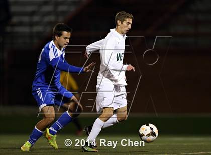 Thumbnail 3 in Mountain Vista vs. Broomfield (CHSAA 5A Playoff Round of 16) photogallery.