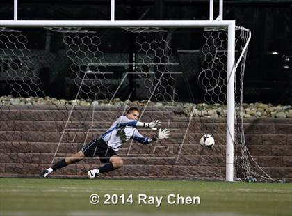 Thumbnail 2 in Mountain Vista vs. Broomfield (CHSAA 5A Playoff Round of 16) photogallery.