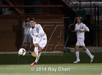 Thumbnail 1 in Mountain Vista vs. Broomfield (CHSAA 5A Playoff Round of 16) photogallery.