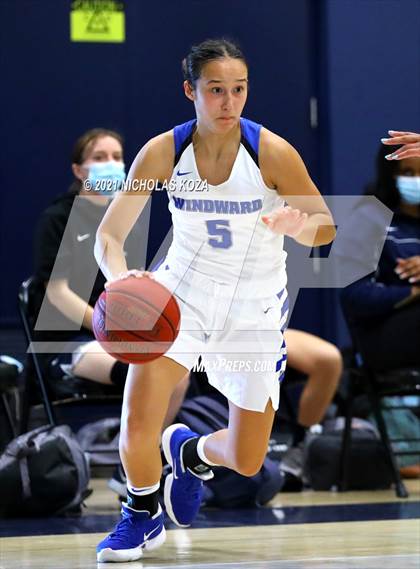 Thumbnail 3 in Sierra Canyon vs. Windward photogallery.
