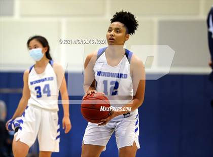 Thumbnail 1 in Sierra Canyon vs. Windward photogallery.