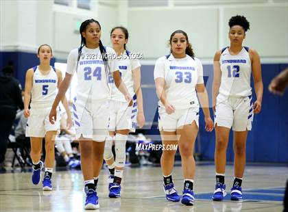 Thumbnail 3 in Sierra Canyon vs. Windward photogallery.