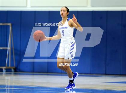 Thumbnail 3 in Sierra Canyon vs. Windward photogallery.