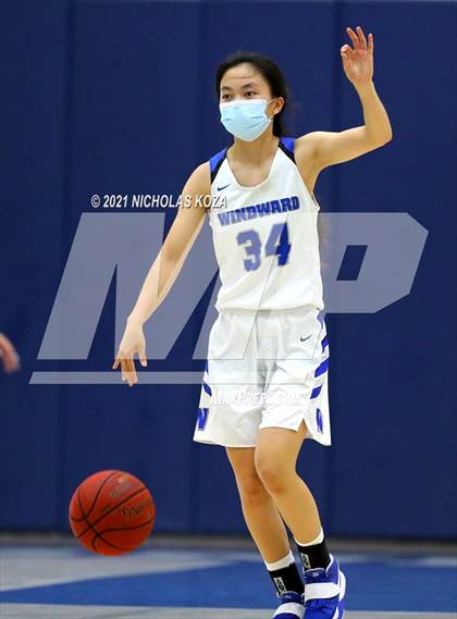 Thumbnail 3 in Sierra Canyon vs. Windward photogallery.