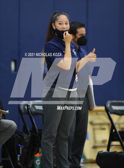 Thumbnail 2 in Sierra Canyon vs. Windward photogallery.