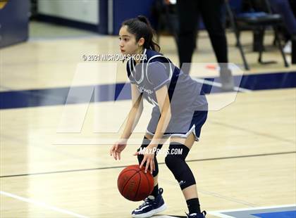 Thumbnail 2 in Sierra Canyon vs. Windward photogallery.