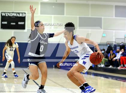 Thumbnail 1 in Sierra Canyon vs. Windward photogallery.