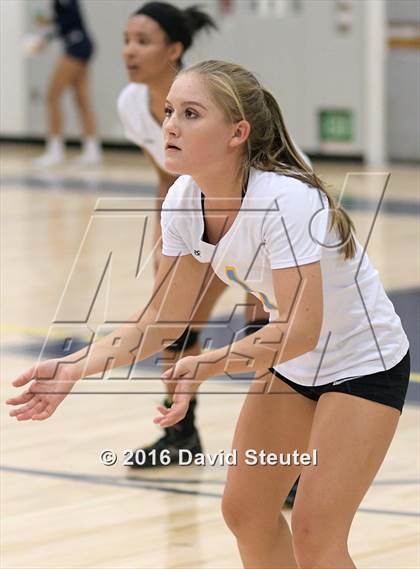 Thumbnail 2 in River City @ Inderkum photogallery.