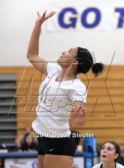 Thumbnail 2 in River City @ Inderkum photogallery.
