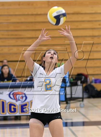 Thumbnail 1 in River City @ Inderkum photogallery.