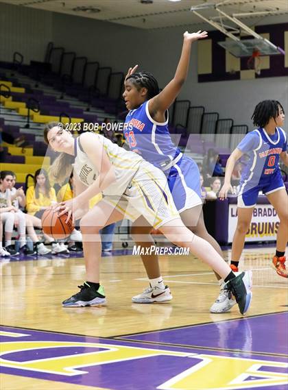 Thumbnail 1 in Alexandria City @ Lake Braddock photogallery.
