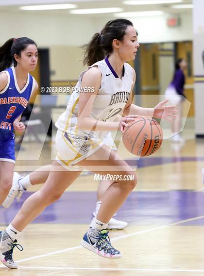 Thumbnail 3 in Alexandria City @ Lake Braddock photogallery.