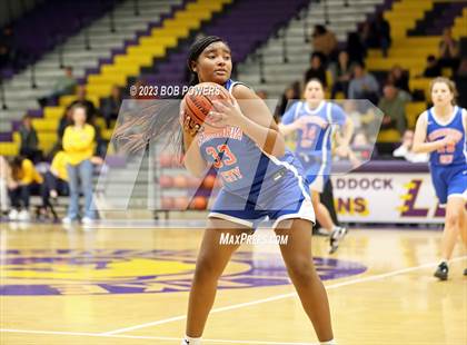 Thumbnail 3 in Alexandria City @ Lake Braddock photogallery.