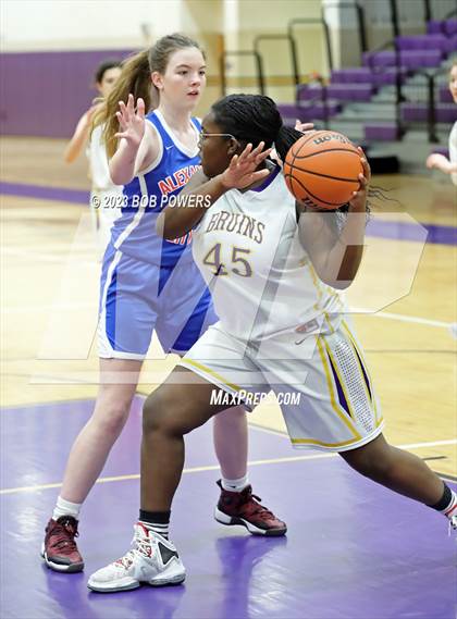 Thumbnail 3 in Alexandria City @ Lake Braddock photogallery.