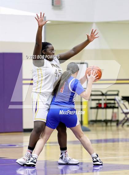 Thumbnail 1 in Alexandria City @ Lake Braddock photogallery.