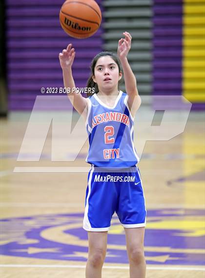 Thumbnail 1 in Alexandria City @ Lake Braddock photogallery.