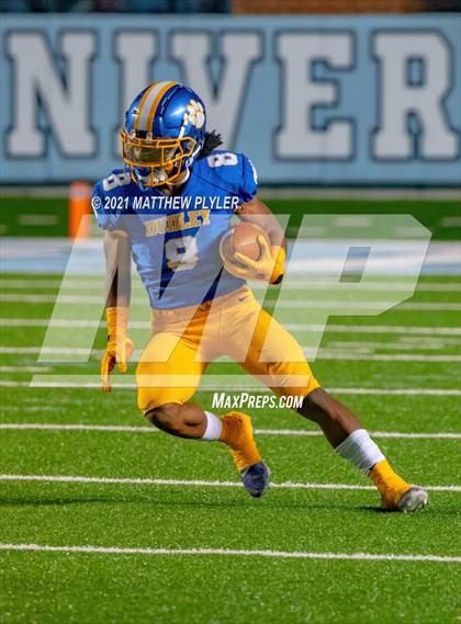 Thumbnail 2 in J.H. Rose vs Dudley (NCHSAA 3A Final - 2 of 2) photogallery.