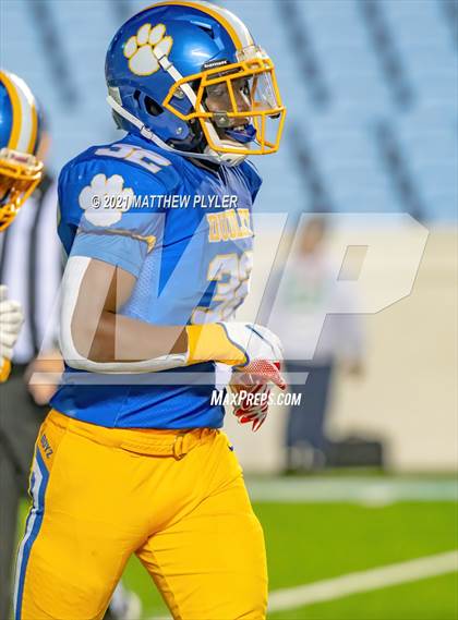 Thumbnail 2 in J.H. Rose vs Dudley (NCHSAA 3A Final - 2 of 2) photogallery.