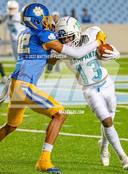 Thumbnail 2 in J.H. Rose vs Dudley (NCHSAA 3A Final - 2 of 2) photogallery.