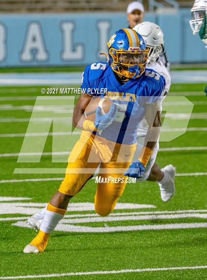 Thumbnail 2 in J.H. Rose vs Dudley (NCHSAA 3A Final - 2 of 2) photogallery.