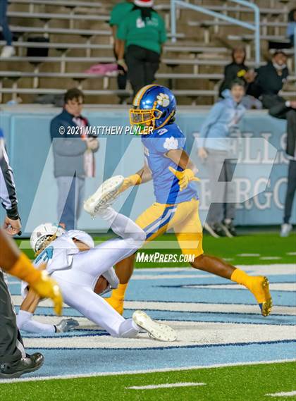 Thumbnail 2 in J.H. Rose vs Dudley (NCHSAA 3A Final - 2 of 2) photogallery.