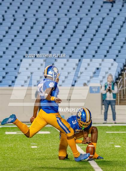 Thumbnail 2 in J.H. Rose vs Dudley (NCHSAA 3A Final - 2 of 2) photogallery.