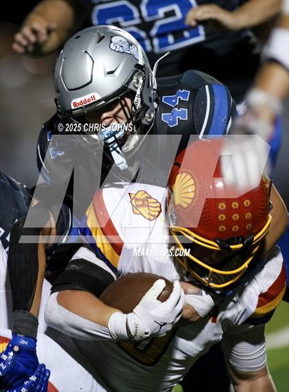 Thumbnail 1 in Roxana @ Freeburg photogallery.