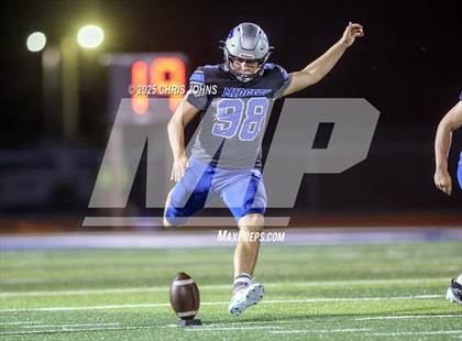 Thumbnail 3 in Roxana @ Freeburg photogallery.