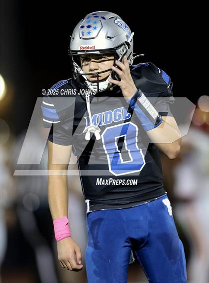 Thumbnail 3 in Roxana @ Freeburg photogallery.