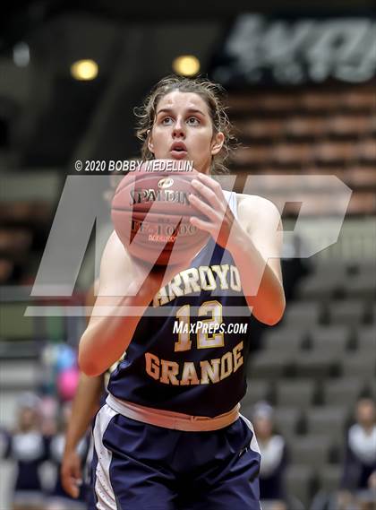 Thumbnail 2 in Bakersfield vs. Arroyo Grande (CIF D1 Central Section Championship) photogallery.