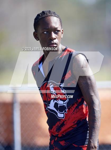 Thumbnail 1 in Mandarin Preseason Classic (4 x 100 Meter) photogallery.