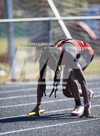 Thumbnail 3 in Mandarin Preseason Classic (4 x 100 Meter) photogallery.