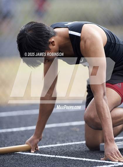 Thumbnail 3 in Mandarin Preseason Classic (4 x 100 Meter) photogallery.