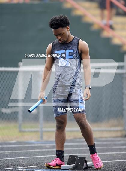 Thumbnail 2 in Mandarin Preseason Classic (4 x 100 Meter) photogallery.