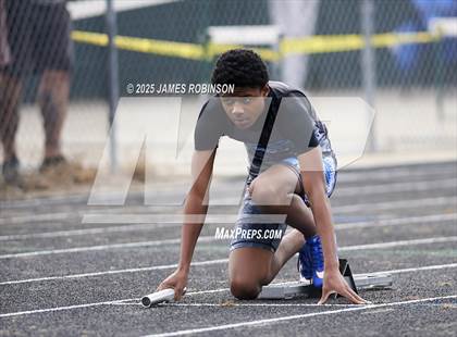 Thumbnail 2 in Mandarin Preseason Classic (4 x 100 Meter) photogallery.