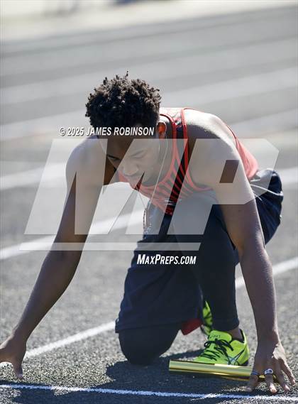 Thumbnail 3 in Mandarin Preseason Classic (4 x 100 Meter) photogallery.