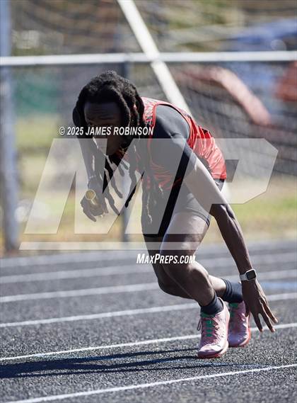 Thumbnail 2 in Mandarin Preseason Classic (4 x 100 Meter) photogallery.