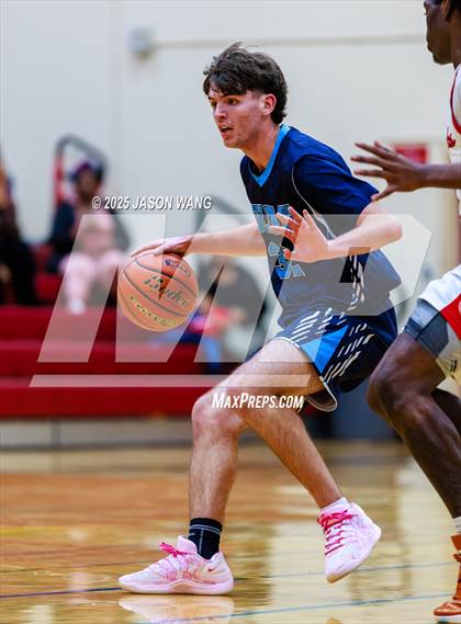 Thumbnail 3 in Sultan @ Renton photogallery.