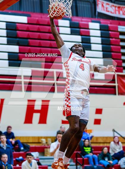 Thumbnail 2 in Sultan @ Renton photogallery.