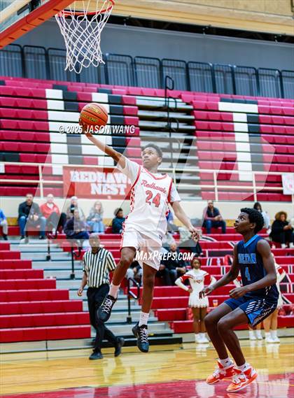 Thumbnail 3 in Sultan @ Renton photogallery.