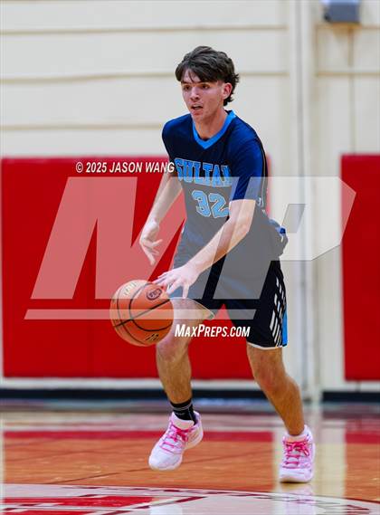 Thumbnail 1 in Sultan @ Renton photogallery.