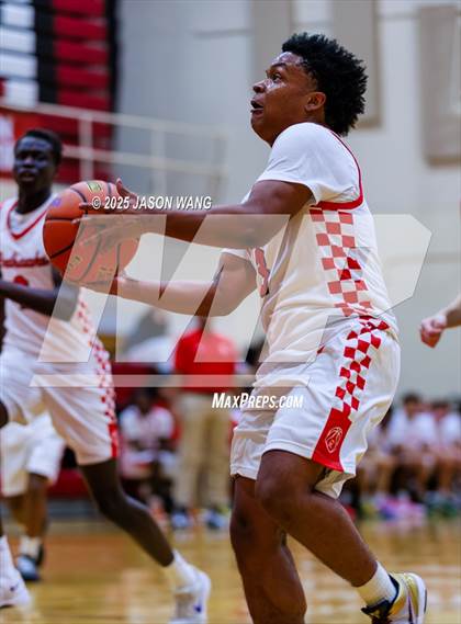 Thumbnail 1 in Sultan @ Renton photogallery.