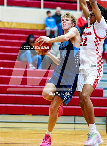 Thumbnail 3 in Sultan @ Renton photogallery.