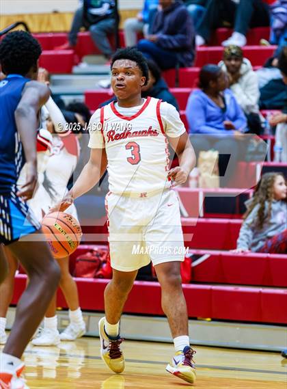 Thumbnail 1 in Sultan @ Renton photogallery.