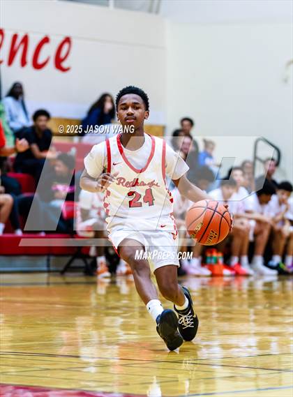 Thumbnail 2 in Sultan @ Renton photogallery.