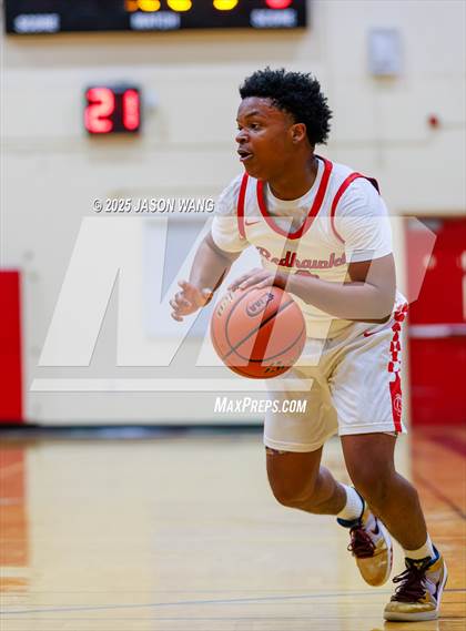 Thumbnail 2 in Sultan @ Renton photogallery.