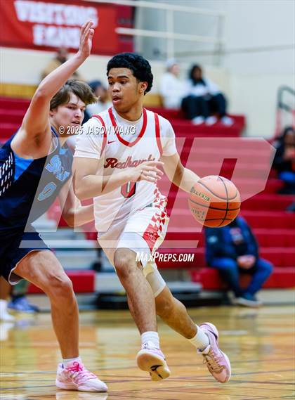 Thumbnail 1 in Sultan @ Renton photogallery.