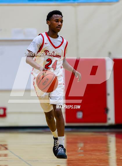 Thumbnail 3 in Sultan @ Renton photogallery.