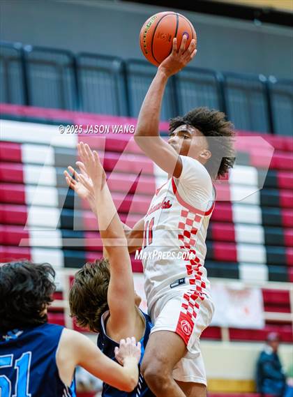 Thumbnail 3 in Sultan @ Renton photogallery.